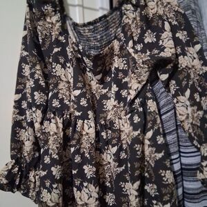 SHEIN Black Floral Blouse